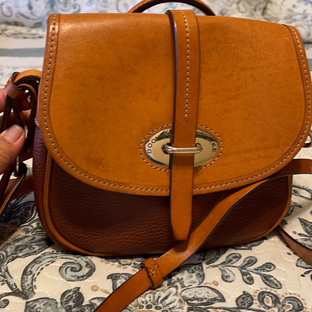 Dooney & Bourke 1975 crossbody